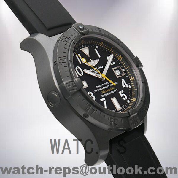 Breitling Avenger 45mm Men's M17330 Rubber Band Watch - Image 3