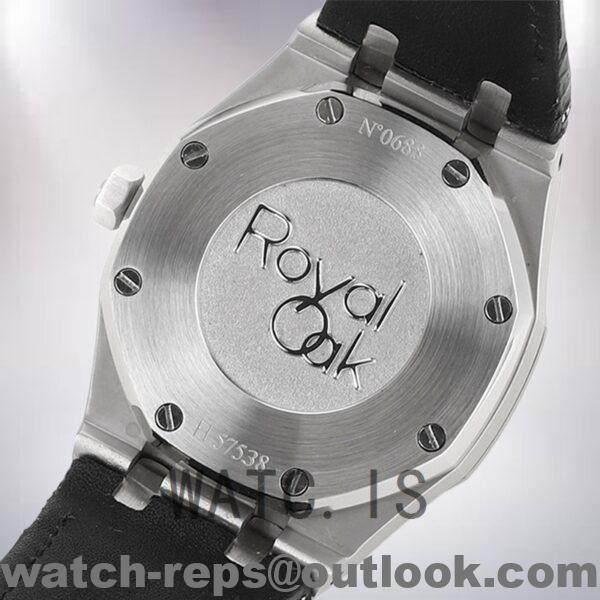 Audemars Piguet Royal Oak Men's 41mm 26120ST.OO.1220ST.02-L Leather Strap Silver-tone Watch - Image 4