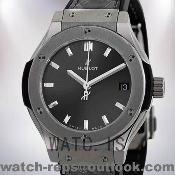 Hublot Classic Fusion Men's 43mm 581.NX.7071.LR Automatic Watch