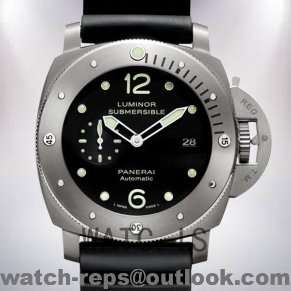 Panerai Luminor Submersible 47mm PAM00571 Men's Silver-tone Automatic Watch