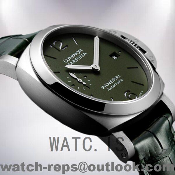 Panerai Luminor Marina Men's PAM01304 44mm Silver-tone Automatic Watch - Image 4
